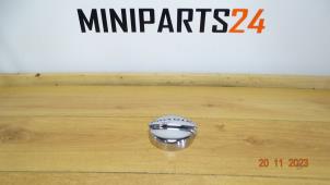Usagé Bouchon réservoir Mini Mini Cooper S (R53) 1.6 16V Prix € 47,60 Prix TTC proposé par Miniparts24 - Miniteile24 GbR