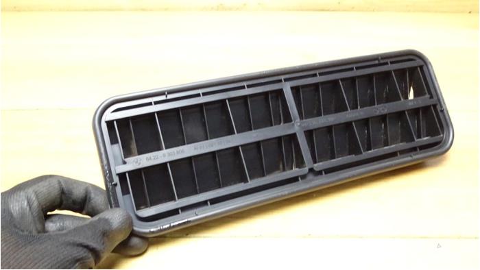 Caja de ventilación de un MINI Mini (F56) 2.0 16V Cooper S 2015