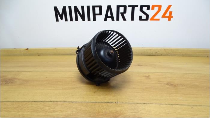 Używane Wentylator Mini Cooper Cena € 35,70 Z VAT oferowane przez Miniparts24