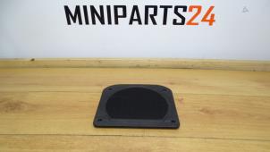 Używane Obudowa glosnika Mini Cooper Cena € 23,80 Z VAT oferowane przez Miniparts24 - Miniteile24 GbR