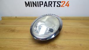 Used Headlight, left BMW Mini One/Cooper (R50) 1.6 16V One Price € 71,40 Inclusive VAT offered by Miniparts24 - Miniteile24 GbR