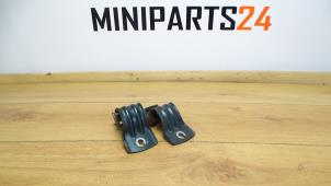 Used Tailgate hinge BMW Mini One/Cooper (R50) 1.6 16V One Price € 59,50 Inclusive VAT offered by Miniparts24 - Miniteile24 GbR