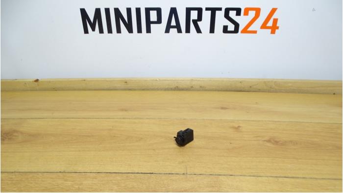 Begagnade Sensor (övriga) Mini Mini (R56) 1.6 16V Cooper S Pris € 41,65 Inklusive moms erbjuds av Miniparts24