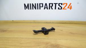 Used Door stop 2-door, right Mini Mini Cooper S (R53) 1.6 16V Price € 29,75 Inclusive VAT offered by Miniparts24 - Miniteile24 GbR