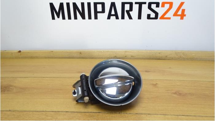 Begagnade Tanklock Mini Mini Cooper S (R53) 1.6 16V Pris € 59,50 Inklusive moms erbjuds av Miniparts24