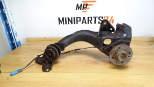 Used Knuckle, rear right Mini Mini Cooper S (R53) 1.6 16V Price € 83,30 Inclusive VAT offered by Miniparts24 - Miniteile24 GbR