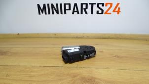 Usagé Moteur toit ouvrant Mini Mini Cooper S (R53) 1.6 16V Prix € 71,40 Prix TTC proposé par Miniparts24 - Miniteile24 GbR