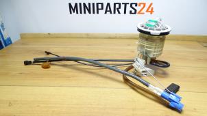 Używane Filtr paliwa Mini Mini Cooper S (R53) 1.6 16V Cena € 83,30 Z VAT oferowane przez Miniparts24 - Miniteile24 GbR