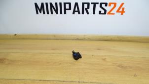 Gebrauchte Luftmassenmesser Mini Mini Cooper S (R53) 1.6 16V Preis € 29,75 Mit Mehrwertsteuer angeboten von Miniparts24 - Miniteile24 GbR