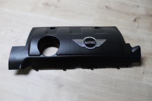 Abdeckblech Motor van een MINI Mini (R56) 1.6 16V Cooper 2009