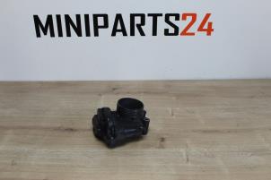 Usados Válvula de remolino Mini Mini (R56) 1.6 16V Cooper Precio € 59,50 IVA incluido ofrecido por Miniparts24 - Miniteile24 GbR