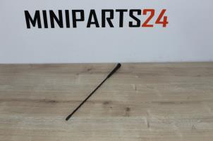 Używane Antena Mini Cooper S Cena € 29,75 Z VAT oferowane przez Miniparts24 - Miniteile24 GbR