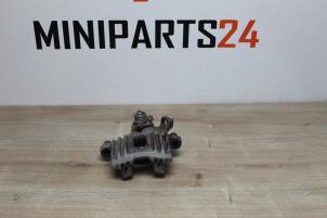 Used Rear brake calliperholder, left Mini Cooper S Price € 35,70 Inclusive VAT offered by Miniparts24 - Miniteile24 GbR