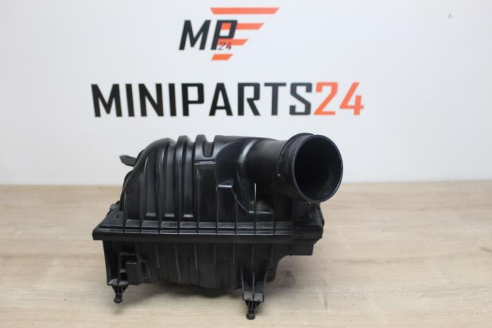 Cuerpo de filtro de aire de un MINI Mini (F56) 1.2 12V One 2015
