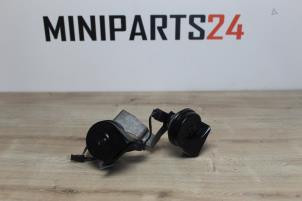 Usados Bocina Mini Mini (F56) 1.2 12V One Precio € 59,50 IVA incluido ofrecido por Miniparts24 - Miniteile24 GbR