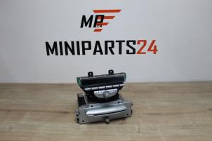 Used CD player Mini Mini (R56) 1.4 16V One Price € 297,50 Inclusive VAT offered by Miniparts24 - Miniteile24 GbR
