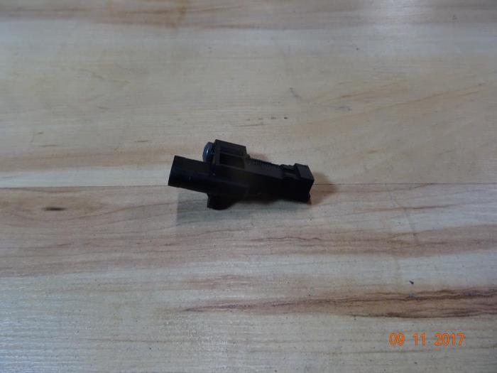 Begagnade Vevaxelsensor Mini Mini (R56) 1.6 16V Cooper S Pris € 11,90 Inklusive moms erbjuds av Miniparts24
