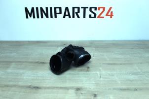 Gebrauchte Luft Leitung Mini Countryman (R60) 1.6 Cooper D ALL4 Preis € 41,65 Mit Mehrwertsteuer angeboten von Miniparts24 - Miniteile24 GbR
