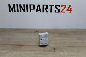 Używane Modul haka holowniczego Mini Clubman (R55) 1.6 Cooper D Cena € 178,50 Z VAT oferowane przez Miniparts24 - Miniteile24 GbR