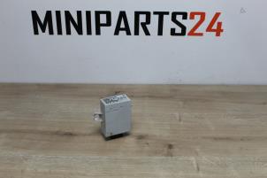 Usagé Module rétroviseur électrique Mini Clubman (R55) 1.6 Cooper D Prix € 35,70 Prix TTC proposé par Miniparts24 - Miniteile24 GbR
