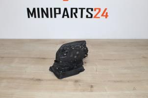 Used Door lock mechanism 2-door, right Mini Mini (F56) 1.2 12V One Price € 83,30 Inclusive VAT offered by Miniparts24 - Miniteile24 GbR