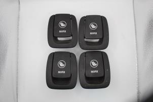Gebrauchte Isofix stütze Mini Mini (F56) 1.5 12V Cooper Preis € 71,40 Mit Mehrwertsteuer angeboten von Miniparts24 - Miniteile24 GbR