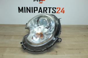 Używane Reflektor lewy Mini Mini (R56) 1.6 16V John Cooper Works Cena € 238,00 Z VAT oferowane przez Miniparts24 - Miniteile24 GbR