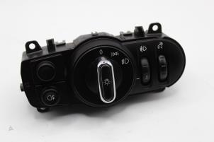 Gebrauchte Licht Schalter Mini Mini (F56) 1.2 12V One Preis € 71,40 Mit Mehrwertsteuer angeboten von Miniparts24 - Miniteile24 GbR