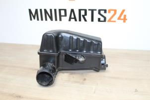 Usados Cuerpo de filtro de aire Mini Mini (R56) 1.4 16V One Precio € 53,55 IVA incluido ofrecido por Miniparts24 - Miniteile24 GbR