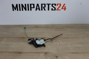 Used Tank flap lock motor Mini Mini (R56) 1.4 16V One Price € 20,83 Inclusive VAT offered by Miniparts24 - Miniteile24 GbR