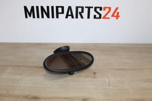 Usados Retrovisor interior Mini Mini (R56) 1.4 16V One Precio € 71,40 IVA incluido ofrecido por Miniparts24 - Miniteile24 GbR