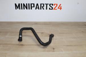 Used Radiator hose Mini Mini (R56) 1.4 16V One Price € 23,21 Inclusive VAT offered by Miniparts24 - Miniteile24 GbR