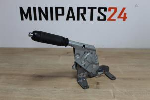 Used Parking brake mechanism Mini Mini (R56) 1.4 16V One Price € 41,65 Inclusive VAT offered by Miniparts24 - Miniteile24 GbR