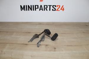 Used Exhaust bracket Mini Mini (R56) 1.4 16V One Price € 65,45 Inclusive VAT offered by Miniparts24 - Miniteile24 GbR