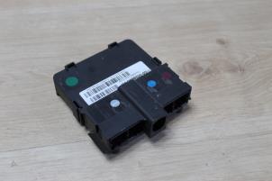 Gebrauchte Stromverteiler Mini Mini (R56) 1.6 Cooper D 16V Preis € 26,78 Mit Mehrwertsteuer angeboten von Miniparts24 - Miniteile24 GbR