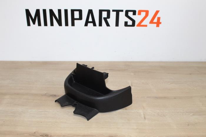 Używane Schowek Mini Countryman (R60) 1.6 Cooper D ALL4 Cena € 17,85 Z VAT oferowane przez Miniparts24