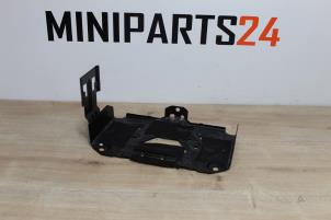 Used Battery box Mini Countryman (R60) 1.6 Cooper D ALL4 Price € 29,75 Inclusive VAT offered by Miniparts24 - Miniteile24 GbR
