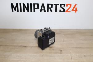 Usagé Pompe ABS Mini Countryman (R60) 1.6 Cooper D ALL4 Prix € 416,50 Prix TTC proposé par Miniparts24 - Miniteile24 GbR