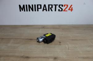 Used Sunroof motor Mini Mini (F56) 2.0 16V Cooper S Price € 178,50 Inclusive VAT offered by Miniparts24 - Miniteile24 GbR