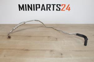 Usagé Conduit turbo Mini Mini (F56) 2.0 16V Cooper S Prix € 71,40 Prix TTC proposé par Miniparts24 - Miniteile24 GbR