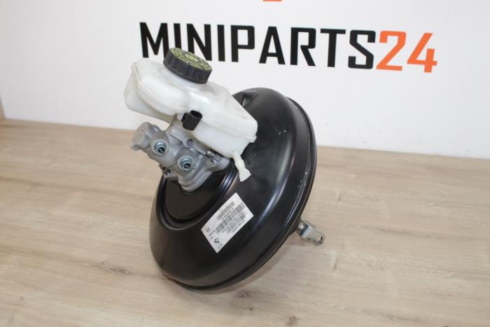 Brake servo from a MINI Mini (F56) 2.0 16V Cooper S 2014
