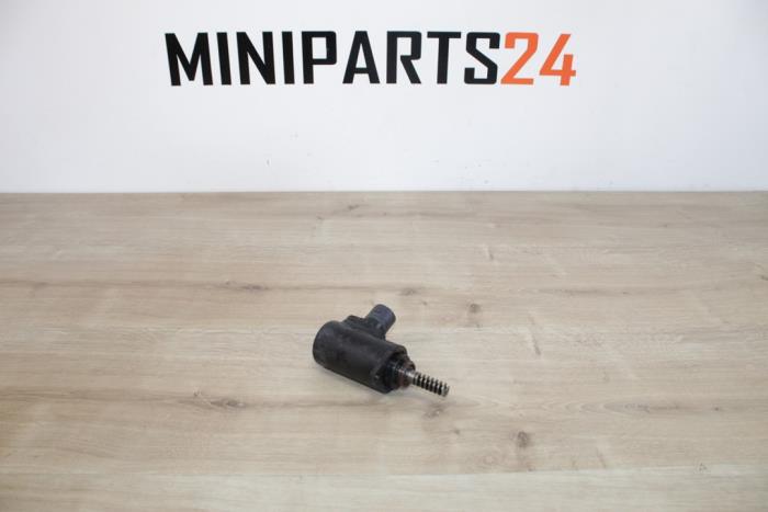 Camshaft adjuster from a MINI Mini (F56) 2.0 16V Cooper S 2014