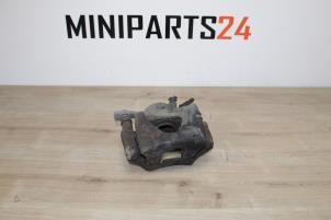 Usagé Etrier avant gauche Mini Mini (F56) 2.0 16V Cooper S Prix € 95,20 Prix TTC proposé par Miniparts24 - Miniteile24 GbR