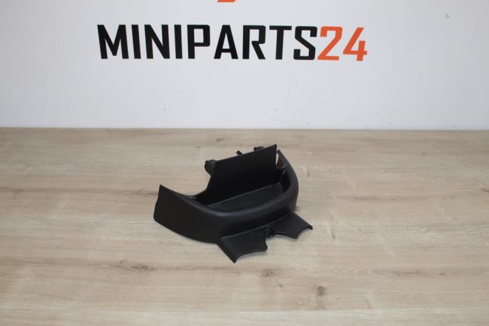 Używane Schowek Mini Countryman (R60) 1.6 16V John Cooper Works Cena € 17,85 Z VAT oferowane przez Miniparts24