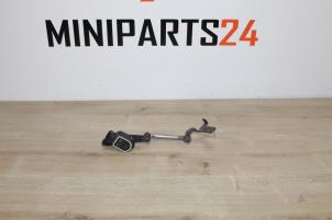 Used Xenon height adjustment Mini Countryman (R60) 1.6 16V John Cooper Works Price € 35,70 Inclusive VAT offered by Miniparts24 - Miniteile24 GbR