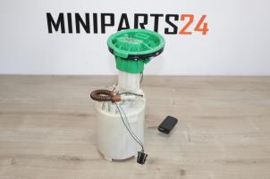 Used Petrol pump Mini Mini Cooper S (R53) 1.6 16V Price € 95,20 Inclusive VAT offered by Miniparts24 - Miniteile24 GbR