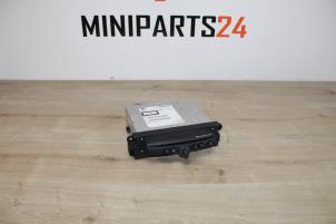 Usados Módulo de navegación Mini Mini (R56) 1.6 Cooper D 16V Precio € 476,00 IVA incluido ofrecido por Miniparts24 - Miniteile24 GbR