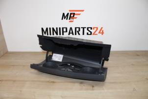 Used Glovebox Mini Mini Cooper S (R53) 1.6 16V Price € 83,30 Inclusive VAT offered by Miniparts24 - Miniteile24 GbR