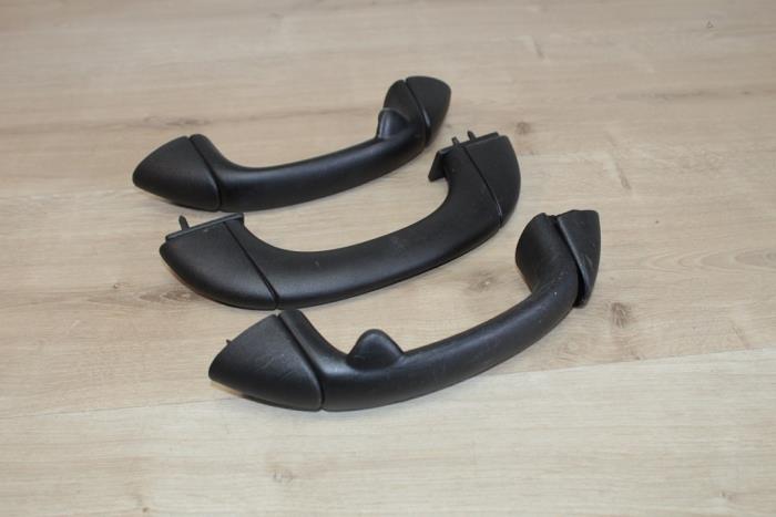 Begagnade Handtagsset Mini Clubman (R55) 1.6 Cooper D Pris € 53,55 Inklusive moms erbjuds av Miniparts24