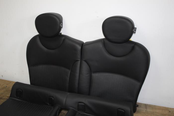 Używane Fotel tylny Mini Mini (R56) 1.6 16V Cooper S Cena € 208,25 Z VAT oferowane przez Miniparts24